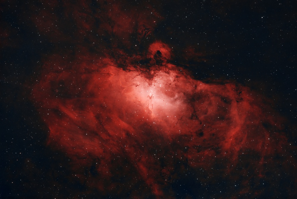 4h27m (89 x 3min) Dualband. Processed with GraXpert. Hubble-famous Pillars of Creation are visible dead center.