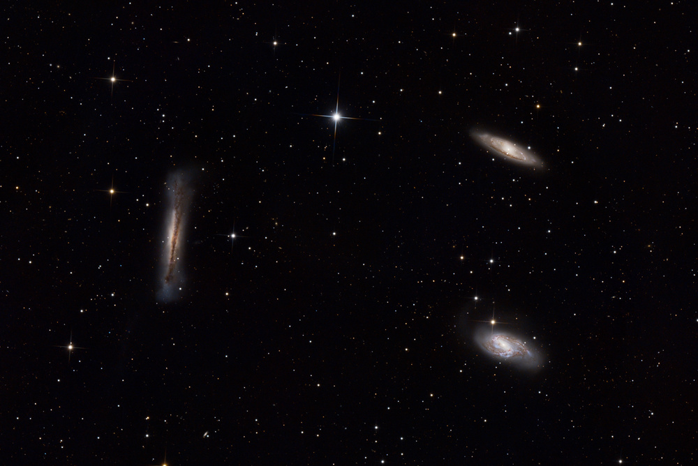 4h45m (95 x 3min) Broadband. Processed with GraXpert. A personal favorite, as there are very few opportunities to frame several detailed targets together.